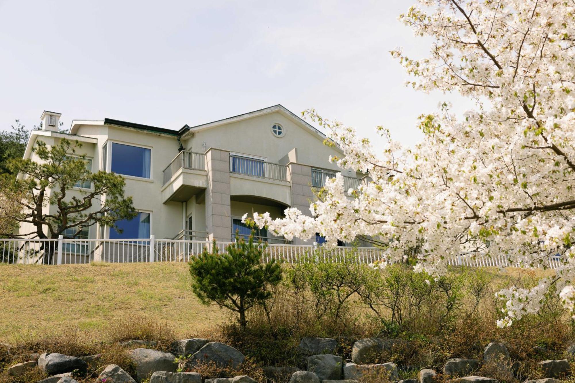 Gyeongju Mauna Ocean Resort Exterior photo